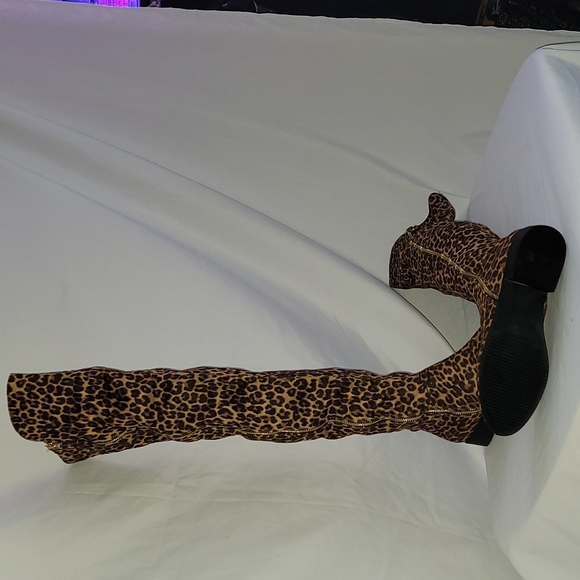 Over The Knee Boots - Picture 3 of 4